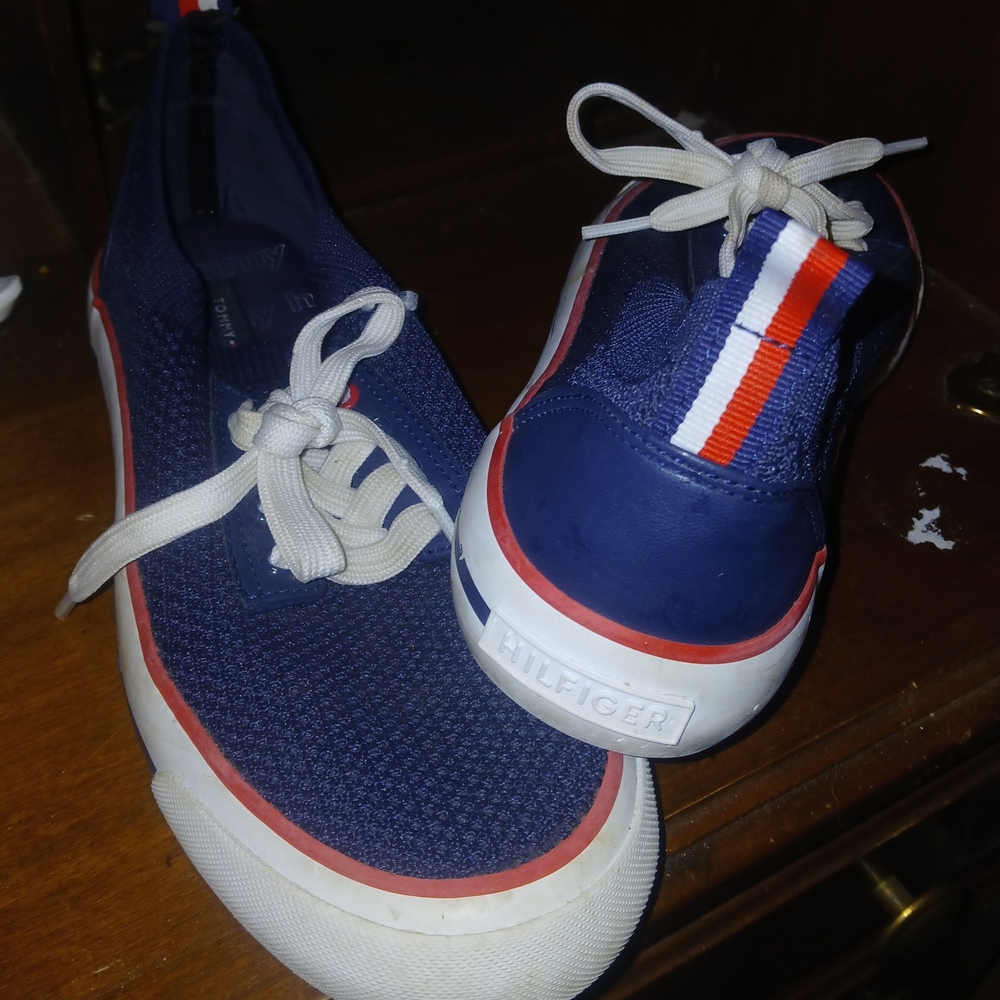 Tommy Hilfiger Blue and White Sneakers